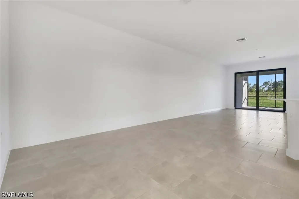 19708 Hinkley Drive Estero FL 33928