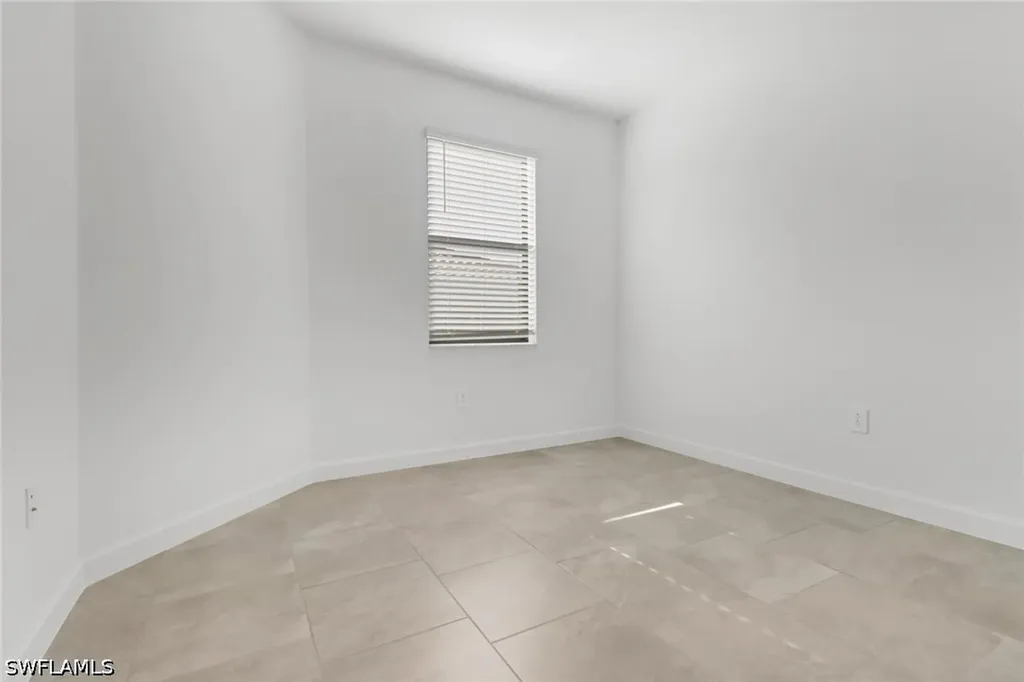 19708 Hinkley Drive Estero FL 33928