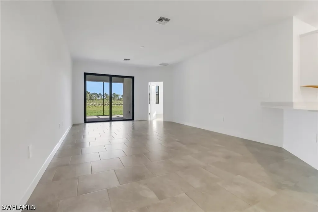 19708 Hinkley Drive Estero FL 33928