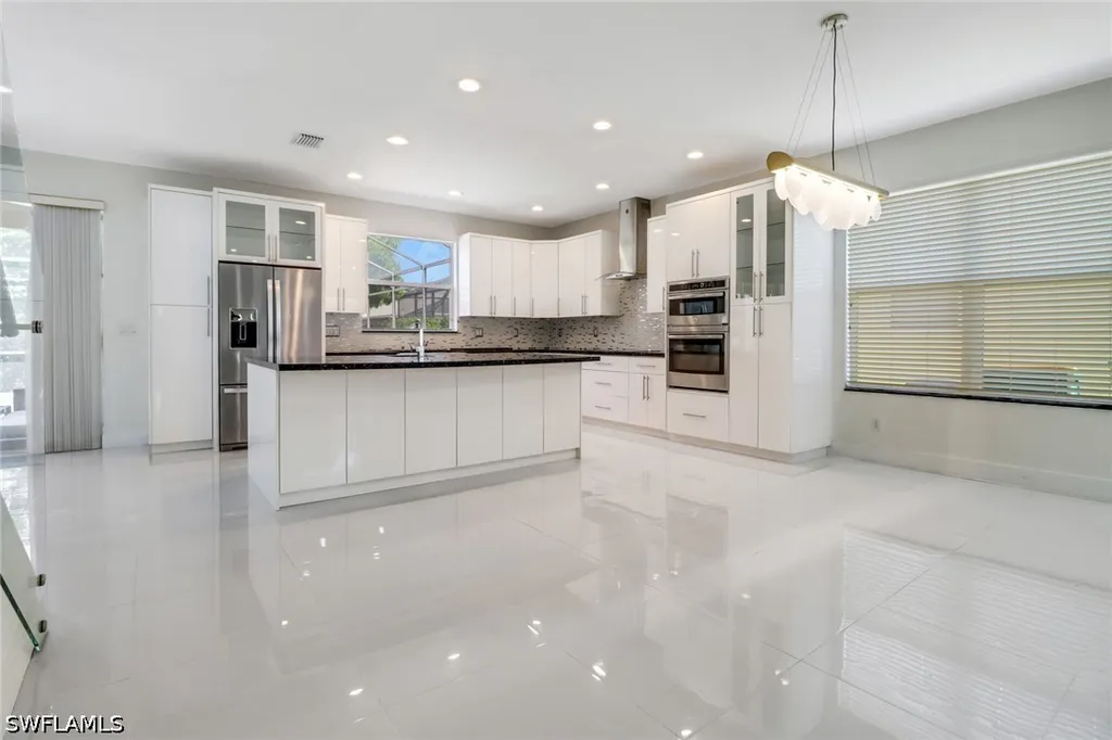 8271 Laurel Lakes Way Naples FL 34119