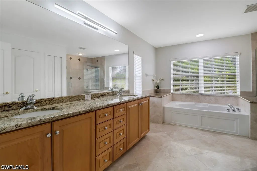 8271 Laurel Lakes Way Naples FL 34119