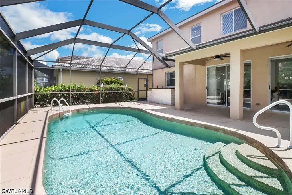 8271 Laurel Lakes Way Naples FL 34119