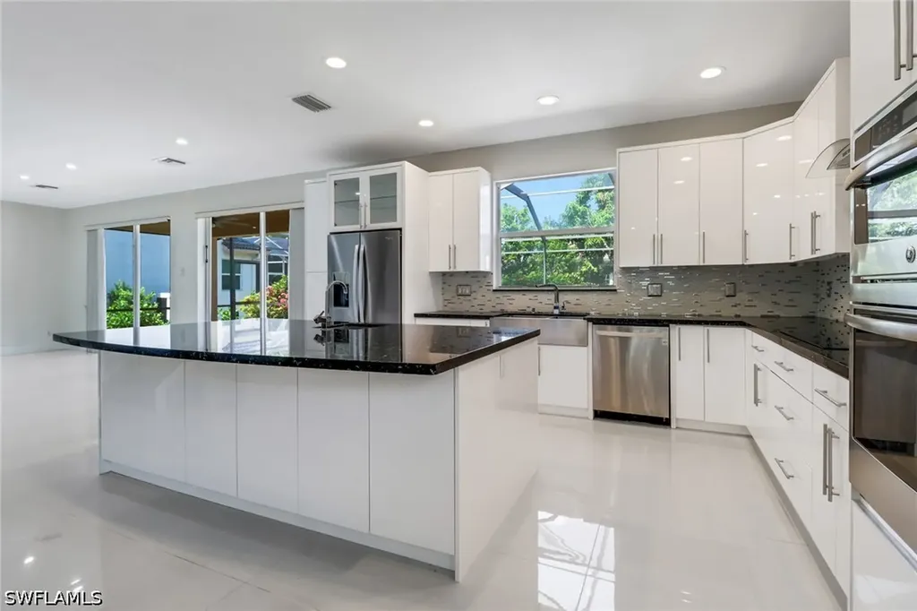 8271 Laurel Lakes Way Naples FL 34119