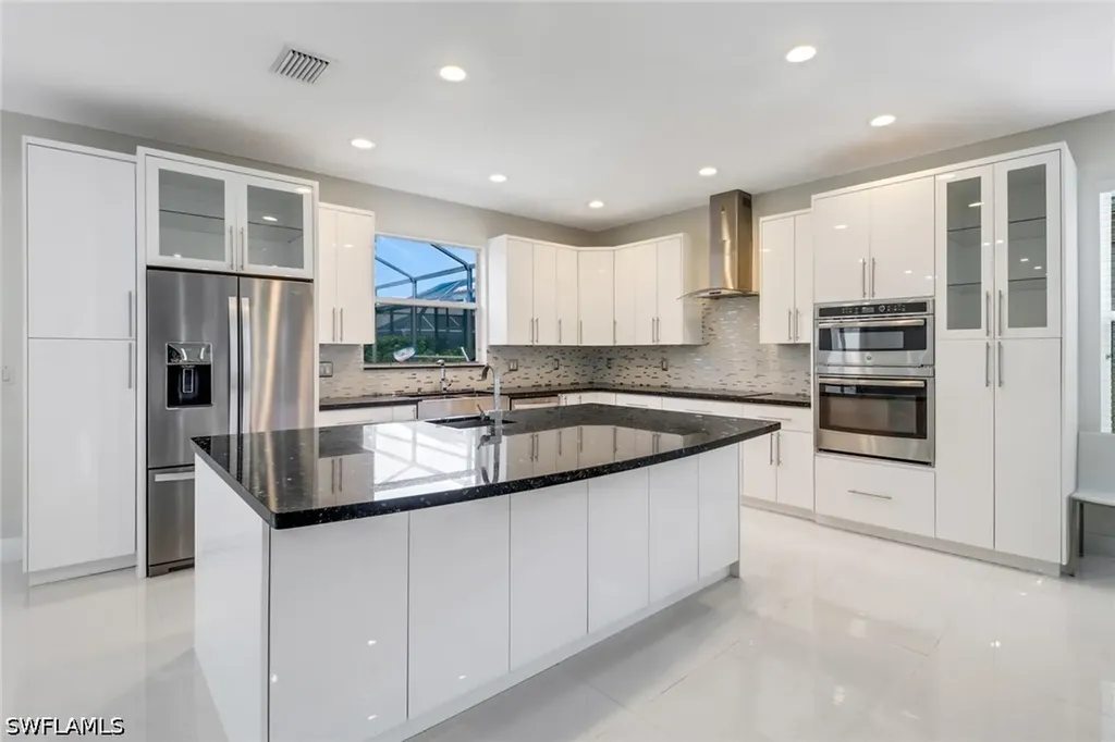 8271 Laurel Lakes Way Naples FL 34119