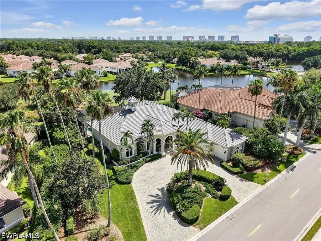 1334 Wood Duck Trail Naples FL 34108