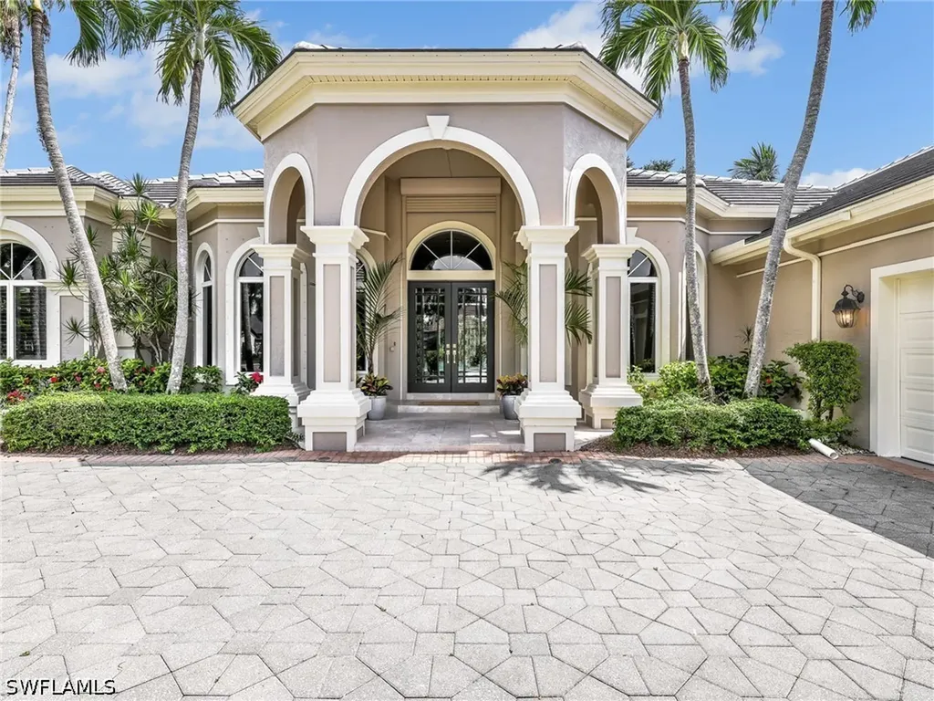 1334 Wood Duck Trail Naples FL 34108