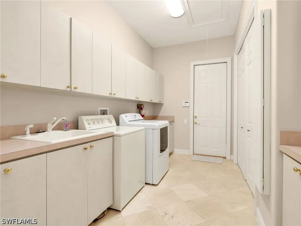 1334 Wood Duck Trail Naples FL 34108