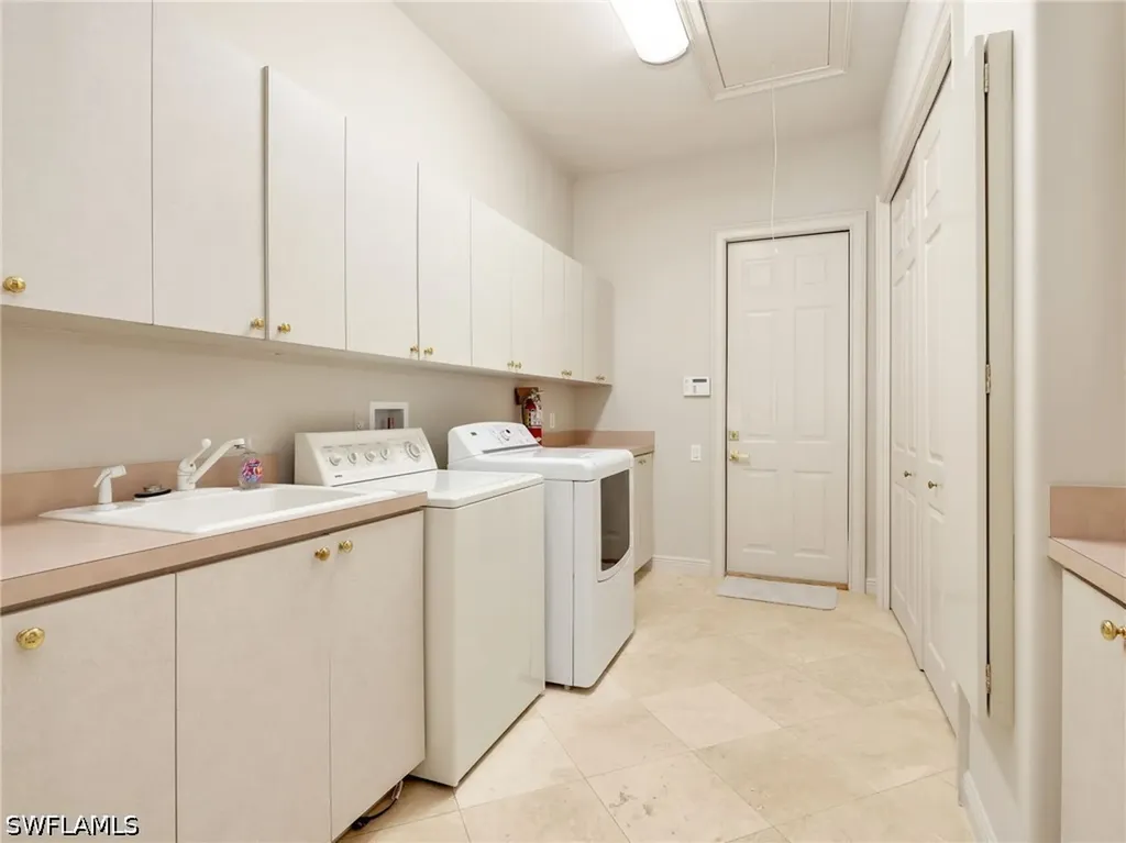 1334 Wood Duck Trail Naples FL 34108