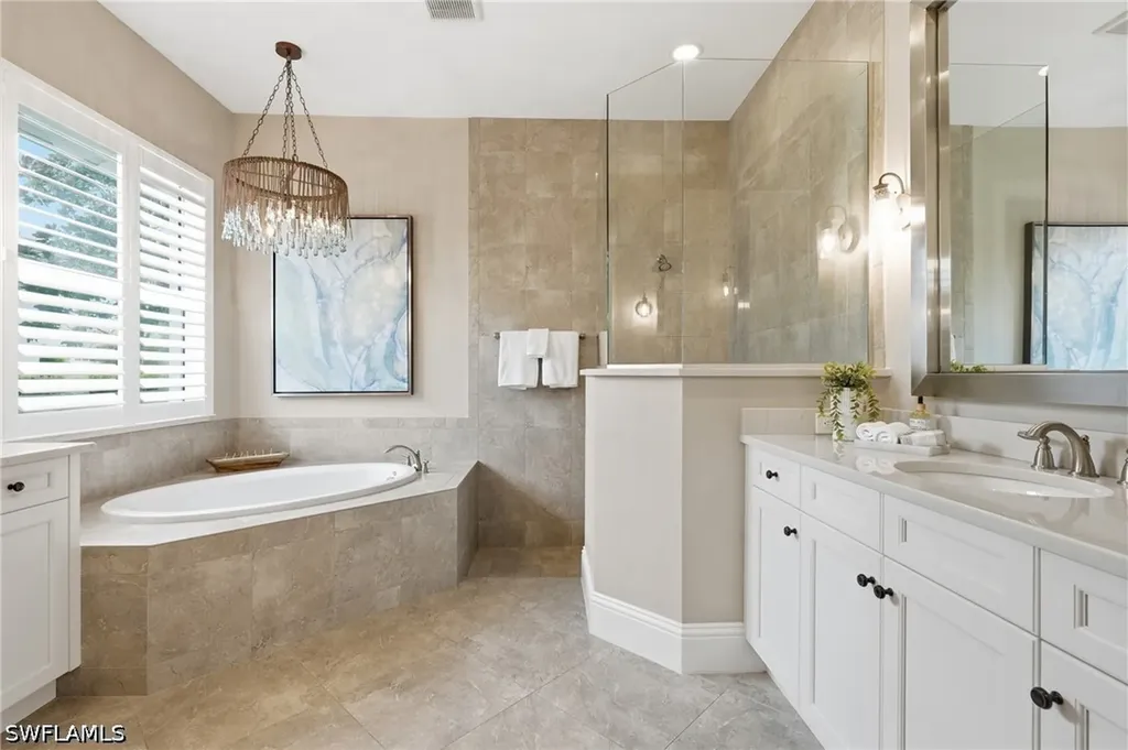 6348 Lyford Isle Drive Naples FL 34113
