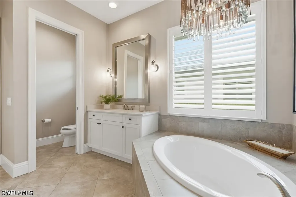 6348 Lyford Isle Drive Naples FL 34113