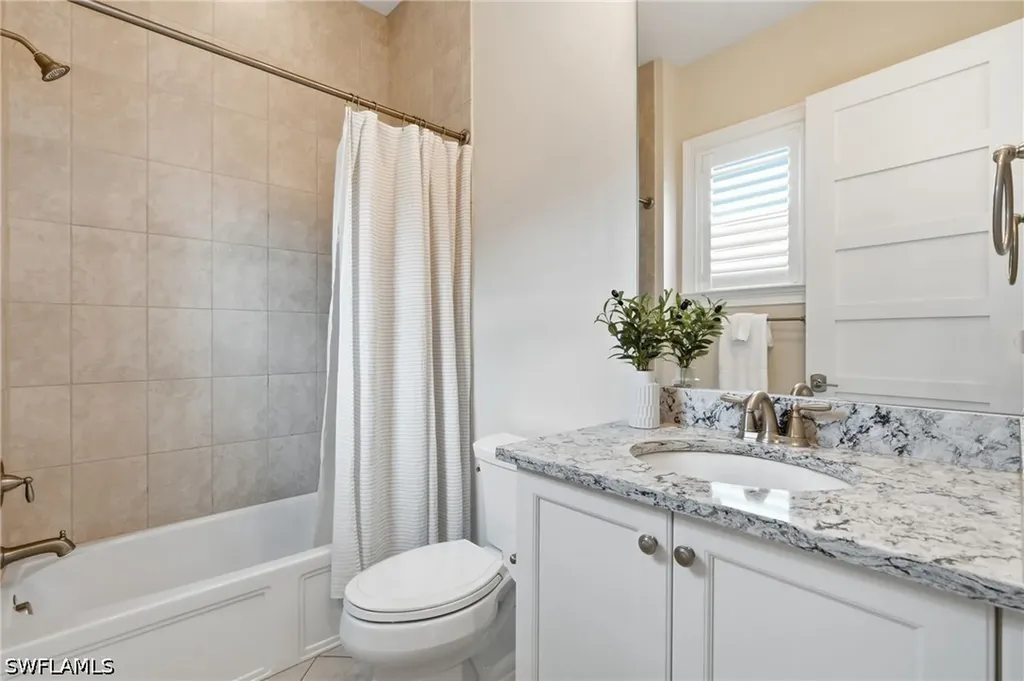 6348 Lyford Isle Drive Naples FL 34113
