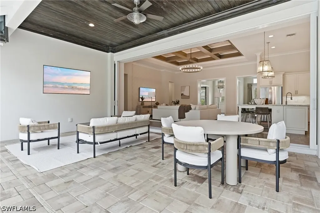 6348 Lyford Isle Drive Naples FL 34113