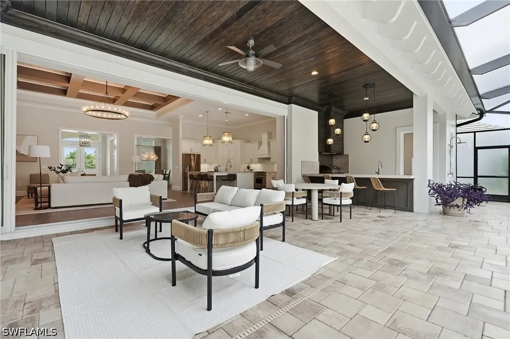 6348 Lyford Isle Drive Naples FL 34113