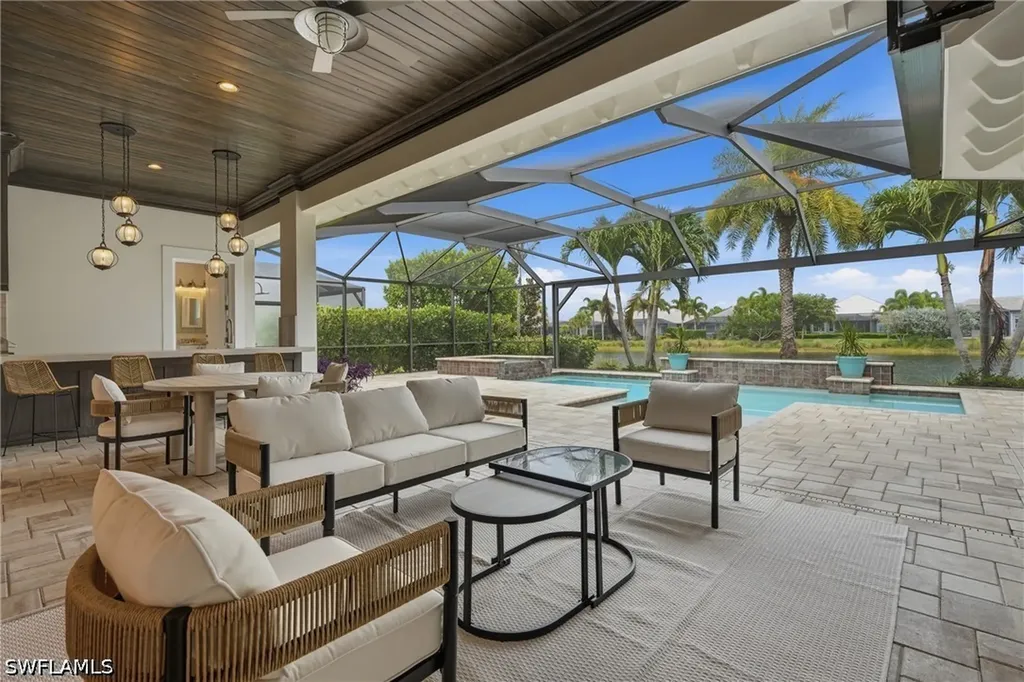 6348 Lyford Isle Drive Naples FL 34113
