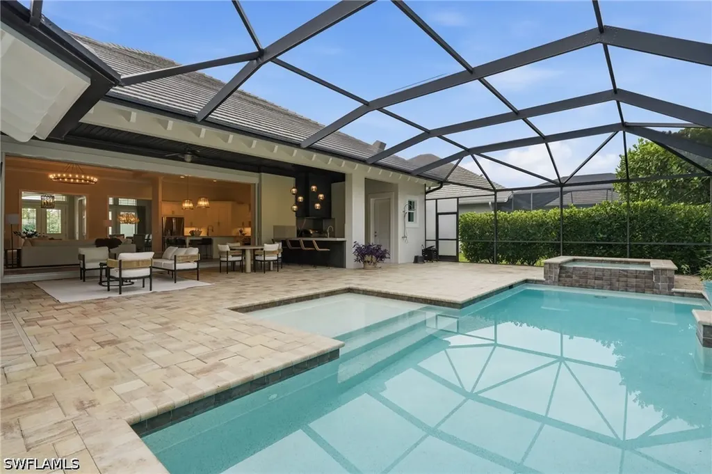 6348 Lyford Isle Drive Naples FL 34113