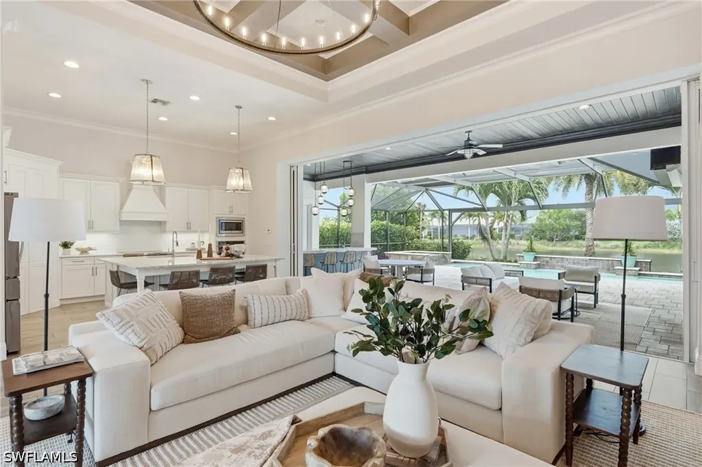 6348 Lyford Isle Drive Naples FL 34113