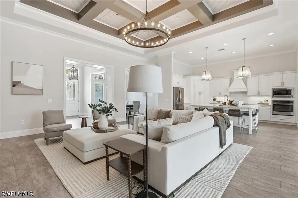 6348 Lyford Isle Drive Naples FL 34113
