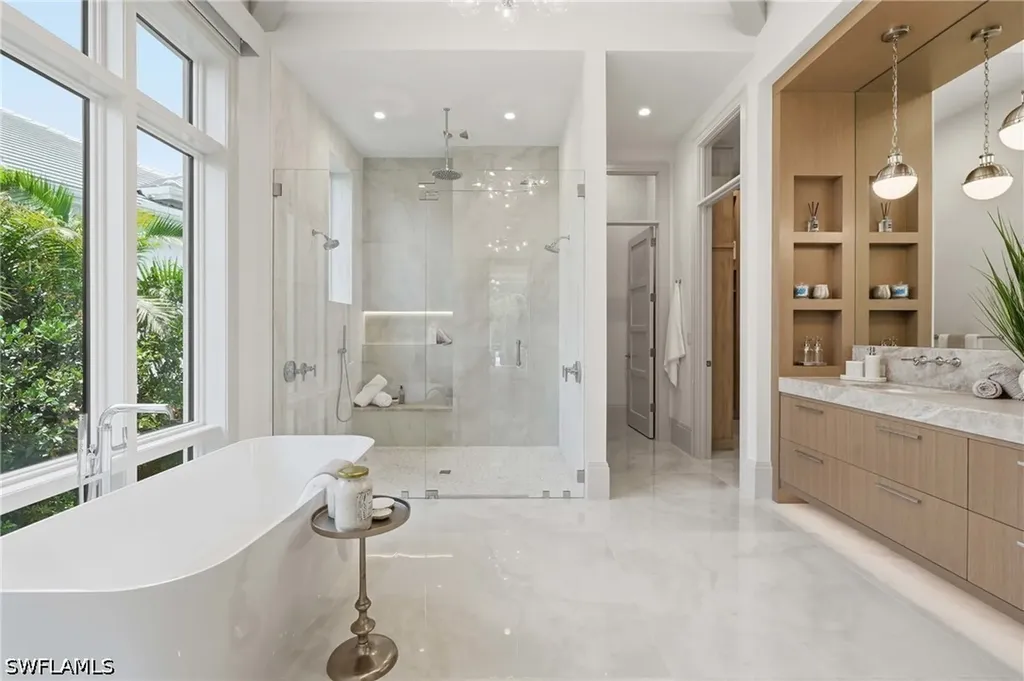 636 Fountainhead Lane Naples FL 34103