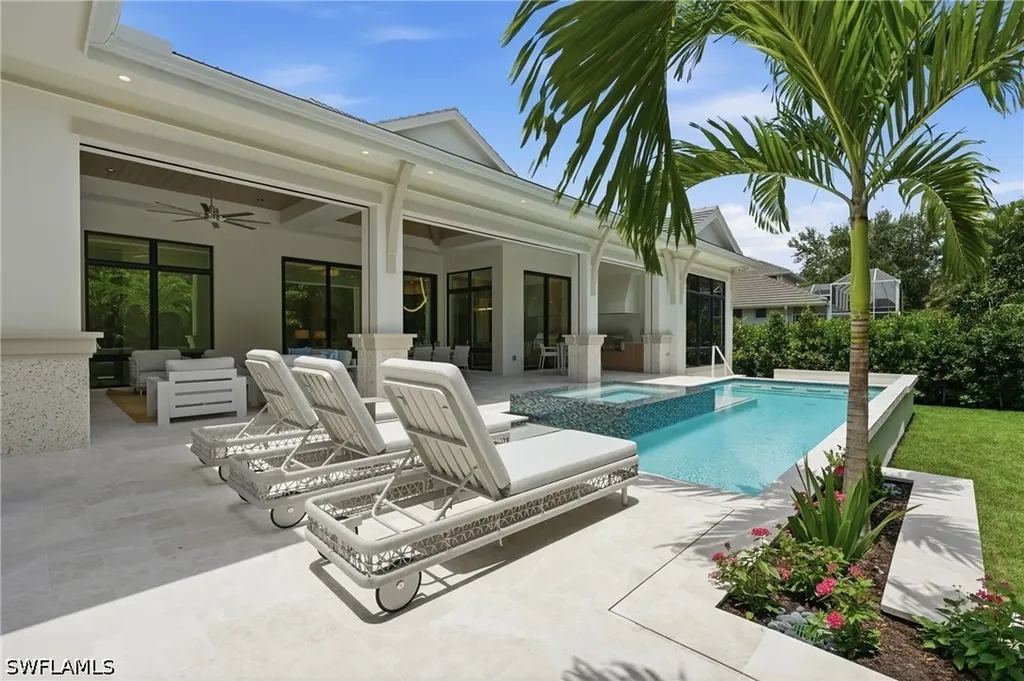 636 Fountainhead Lane Naples FL 34103