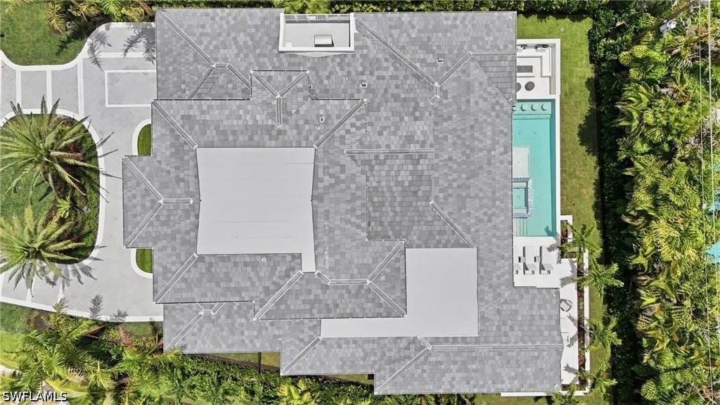 636 Fountainhead Lane Naples FL 34103