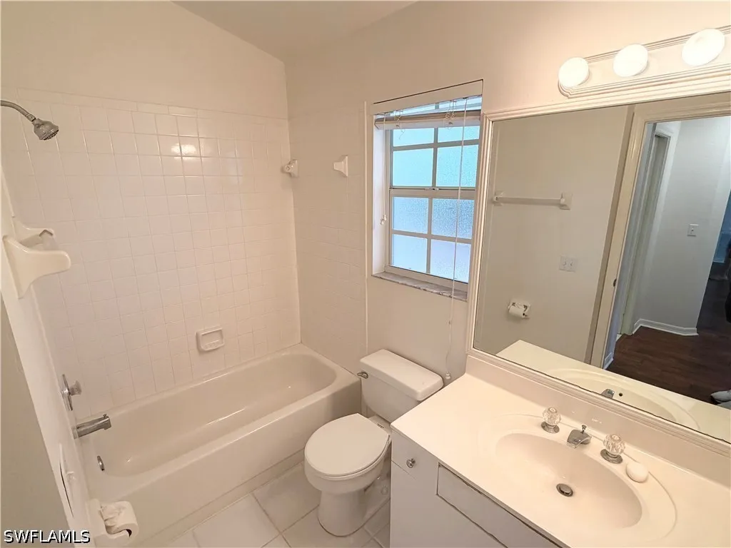 3999 Quails Walk Bonita Springs FL 34134