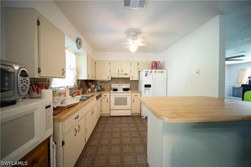 361 22nd Street SE Naples FL 34117