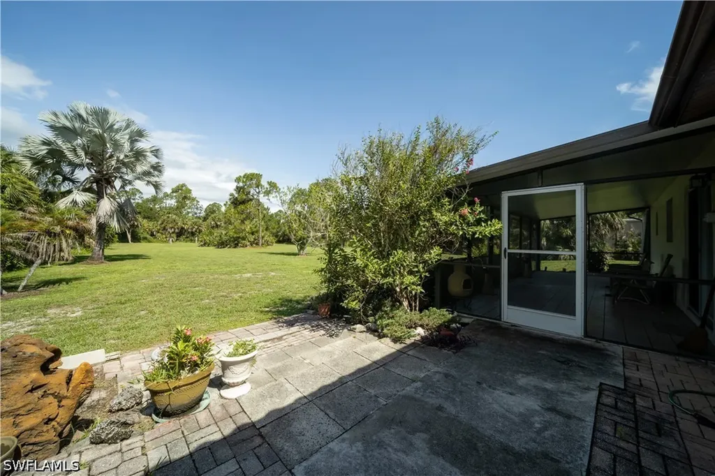 361 22nd Street SE Naples FL 34117