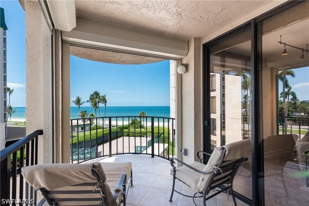 3115 Gulf Shore Boulevard N Naples FL 34103