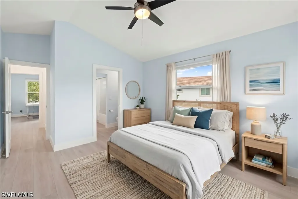 4775 Europa Drive Naples FL 34105