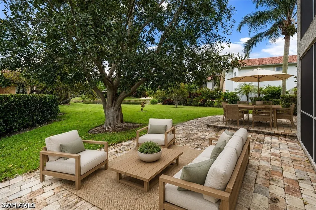 4775 Europa Drive Naples FL 34105