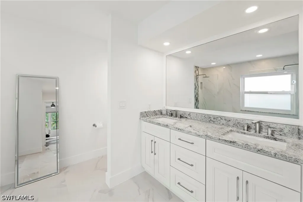 4775 Europa Drive Naples FL 34105