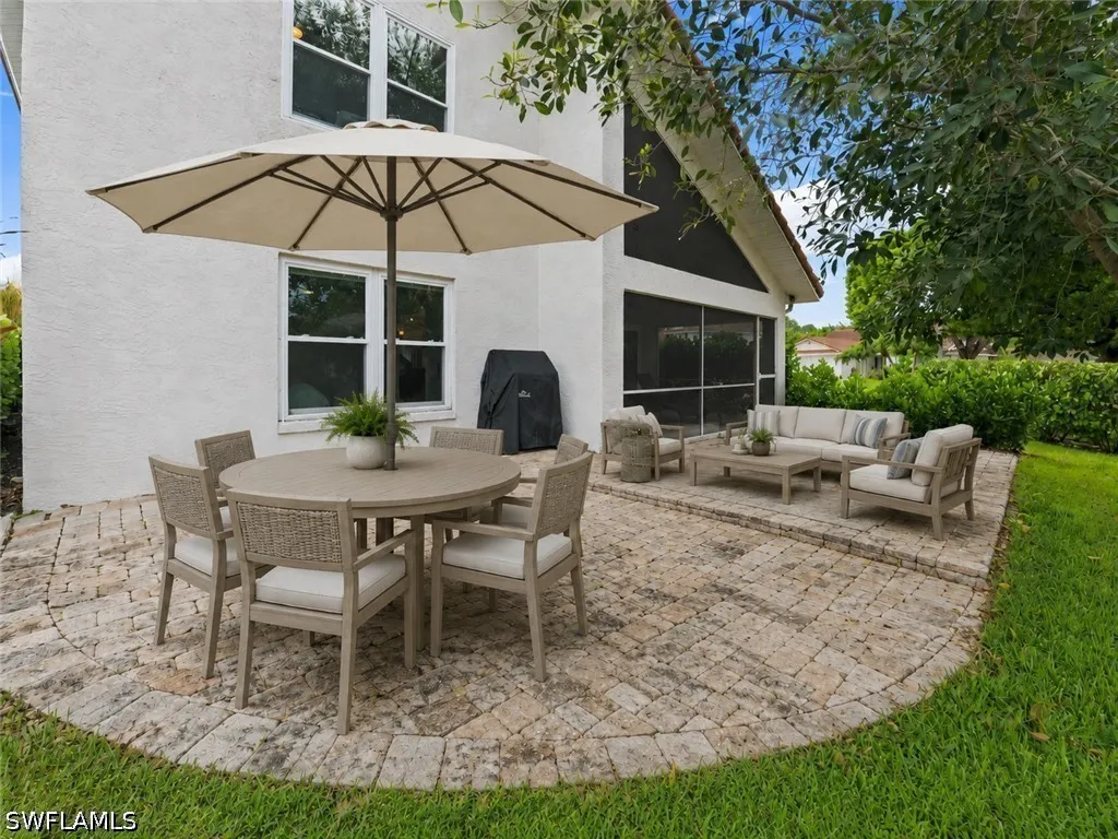 4775 Europa Drive Naples FL 34105