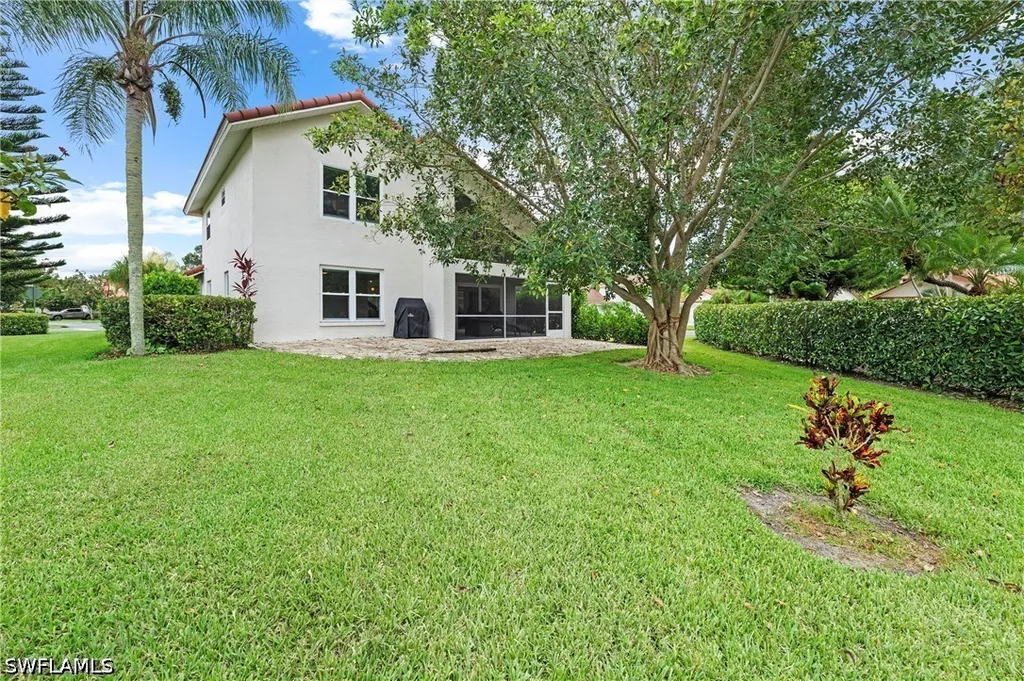 4775 Europa Drive Naples FL 34105
