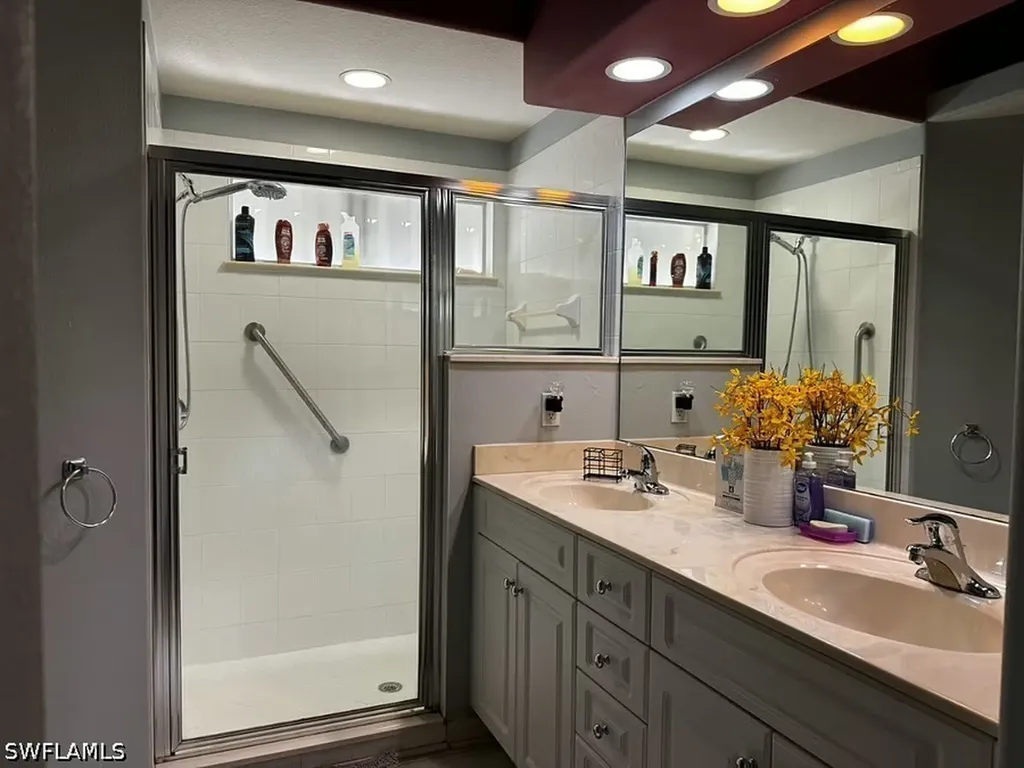 8578 Ibis Cove Circle Naples FL 34119