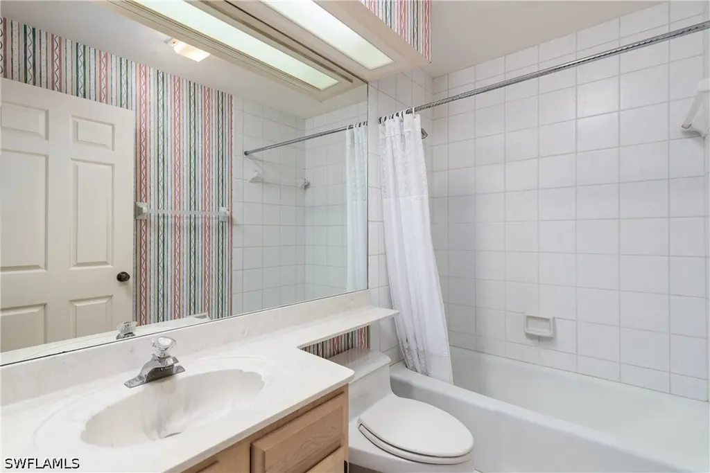 6658 Trident Way Naples FL 34108