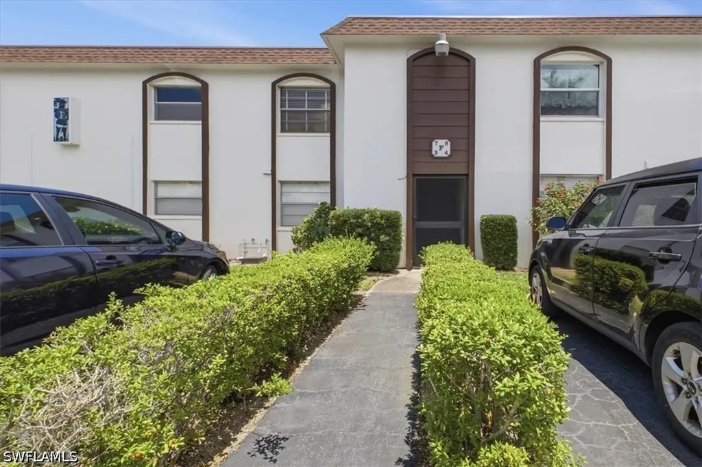 2828 Jackson Street Fort Myers FL 33901