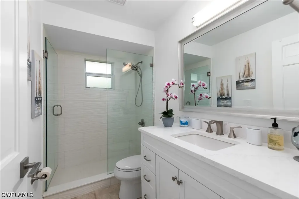 2500 Kings Lake Boulevard Naples FL 34112