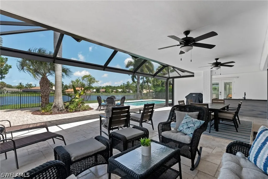 2500 Kings Lake Boulevard Naples FL 34112