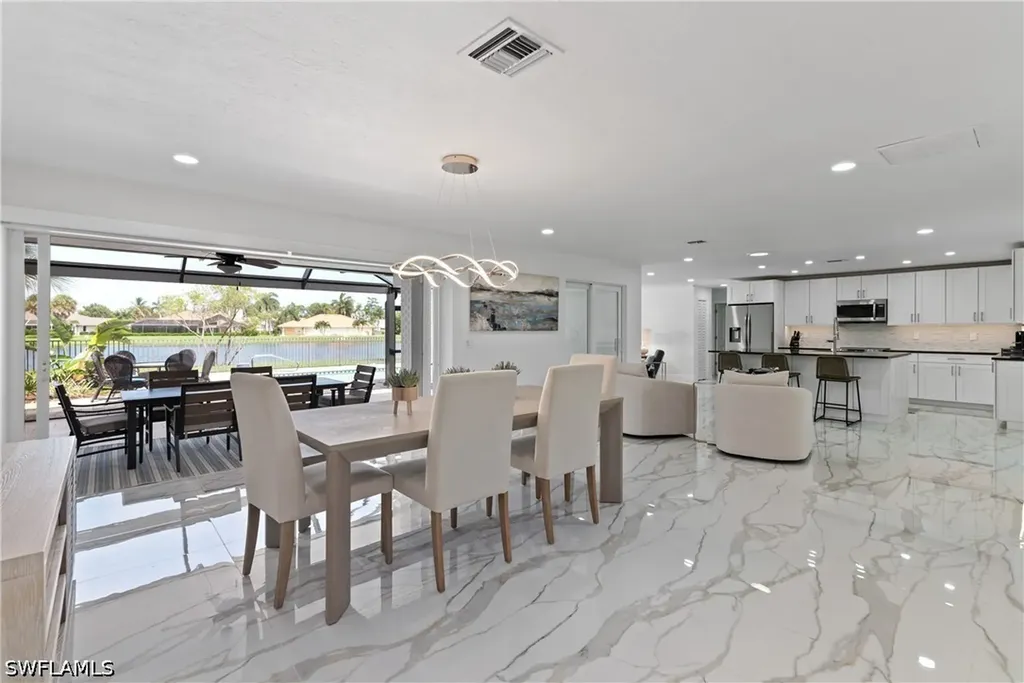 2500 Kings Lake Boulevard Naples FL 34112