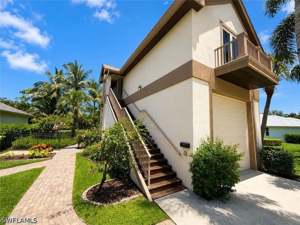 10919 Parnu Street Naples FL 34109