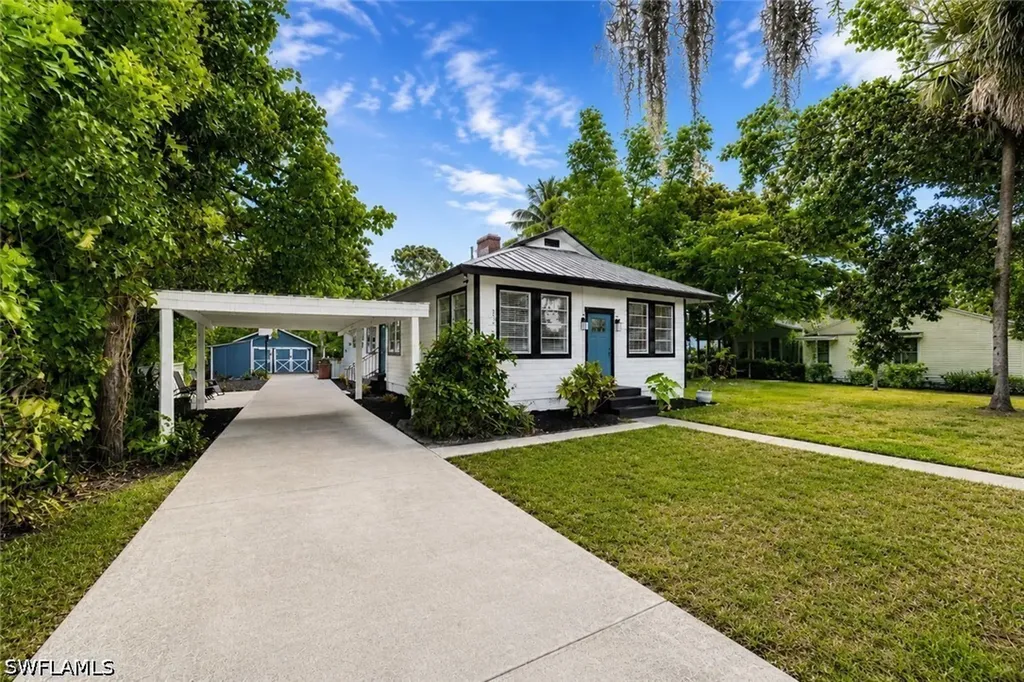 10811 Dean Street Bonita Springs FL 34135