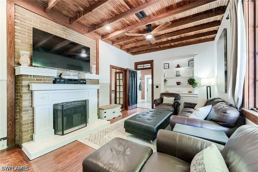 10811 Dean Street Bonita Springs FL 34135