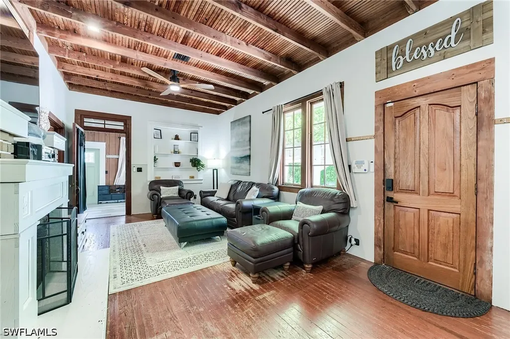10811 Dean Street Bonita Springs FL 34135