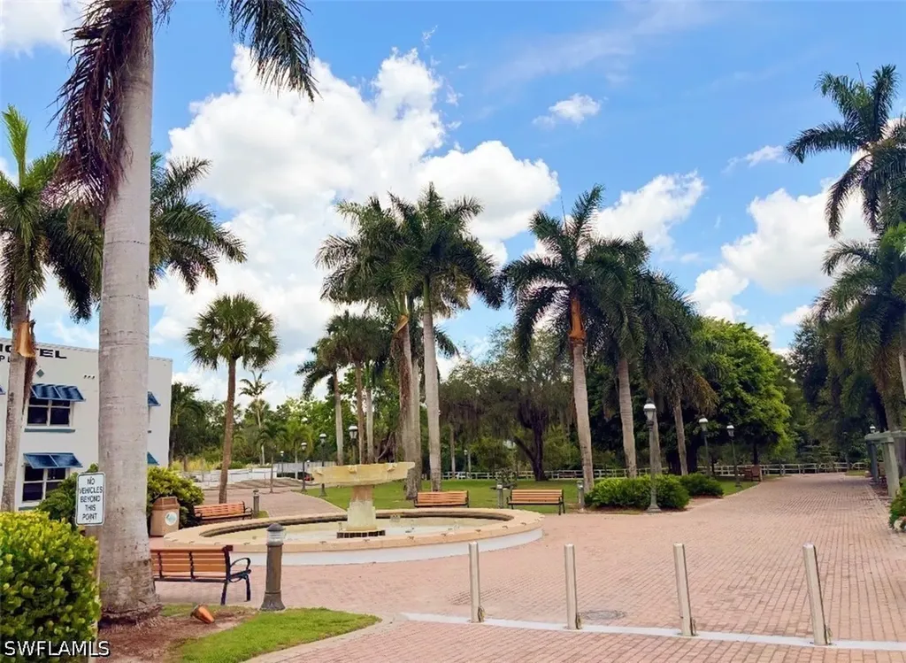10811 Dean Street Bonita Springs FL 34135