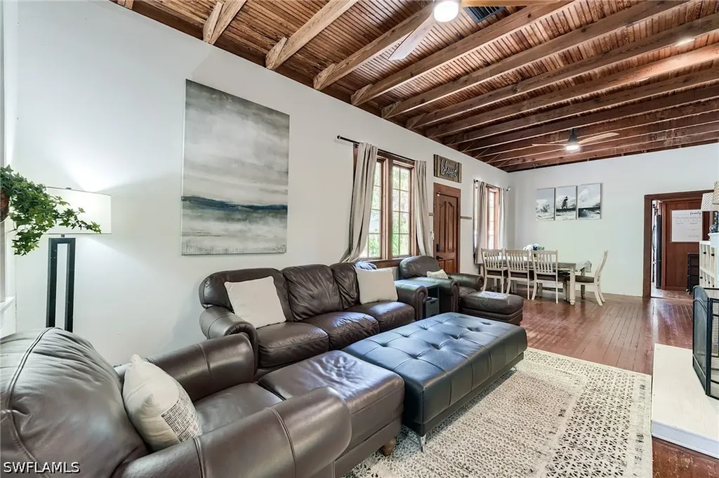 10811 Dean Street Bonita Springs FL 34135