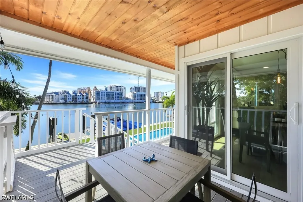 336 Oak Avenue Naples FL 34108
