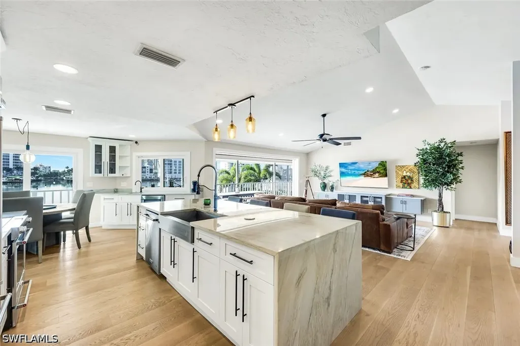 336 Oak Avenue Naples FL 34108