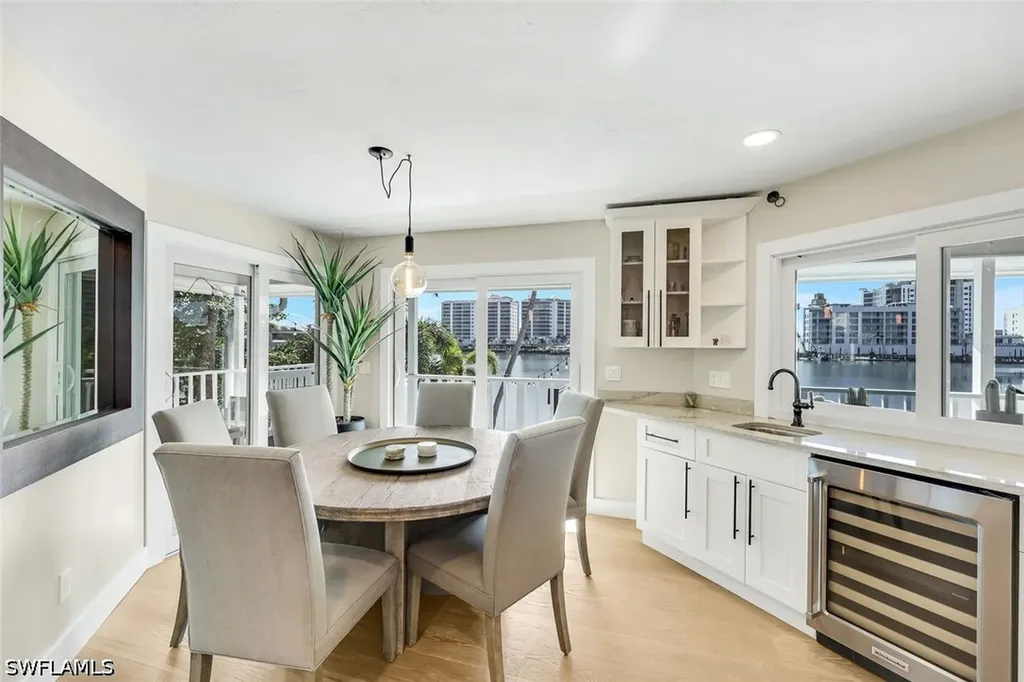 336 Oak Avenue Naples FL 34108