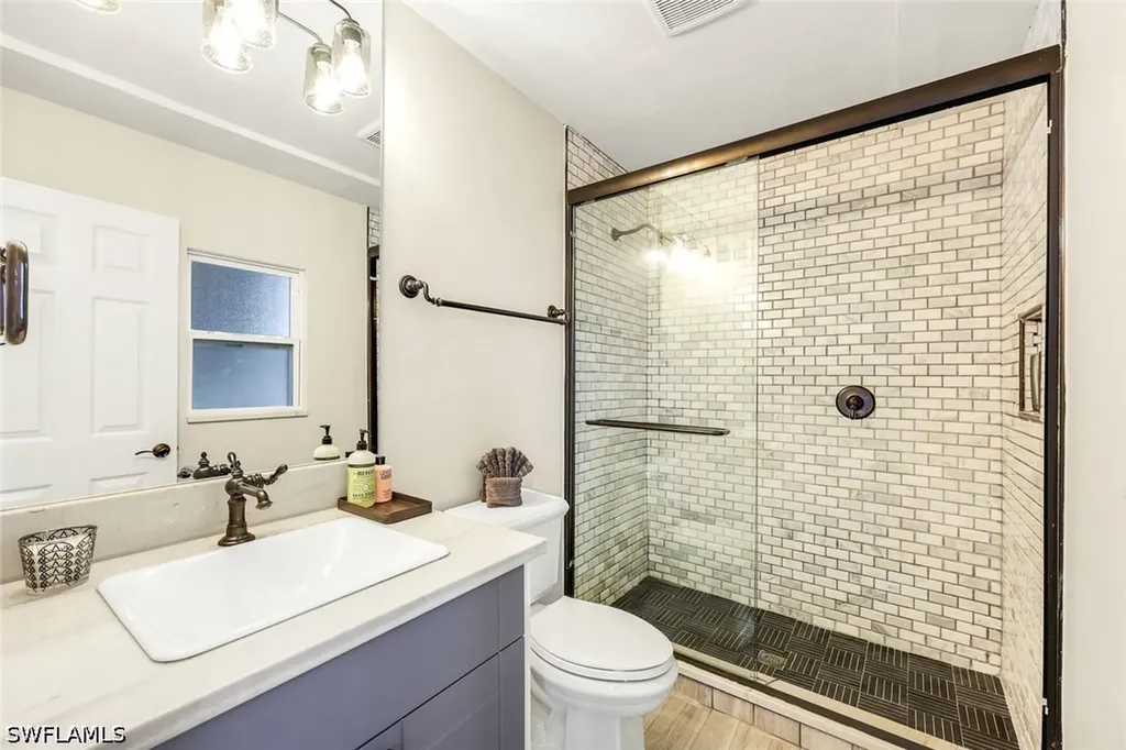 336 Oak Avenue Naples FL 34108
