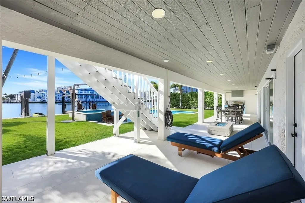336 Oak Avenue Naples FL 34108